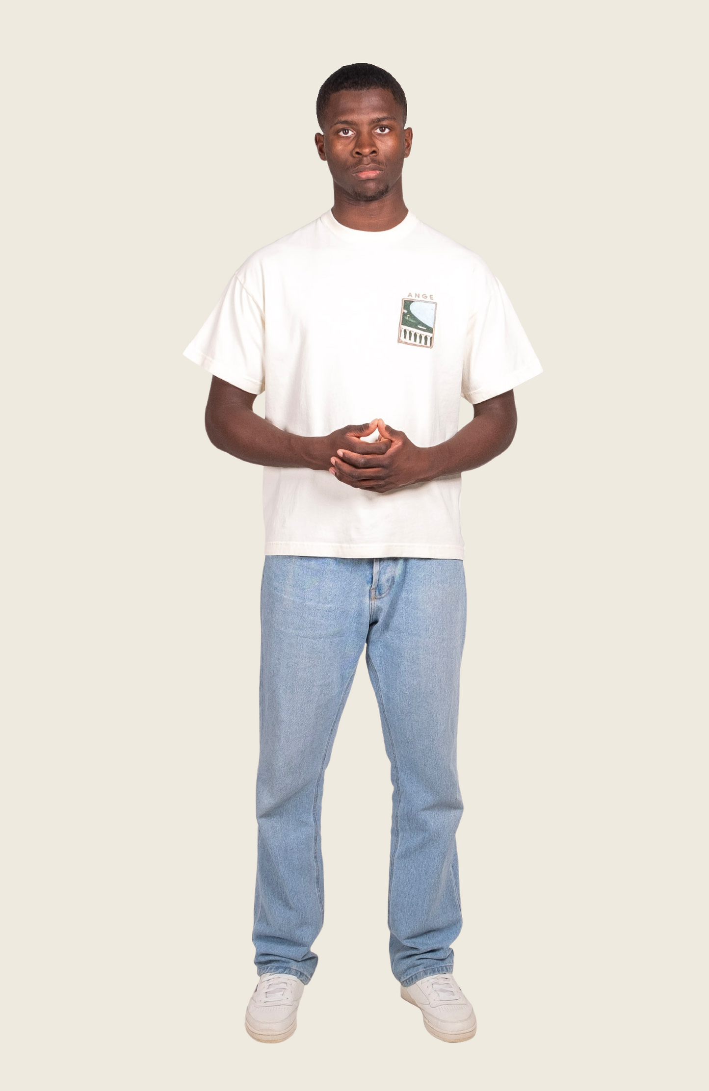 A Views Patch T-shirt Cosmic