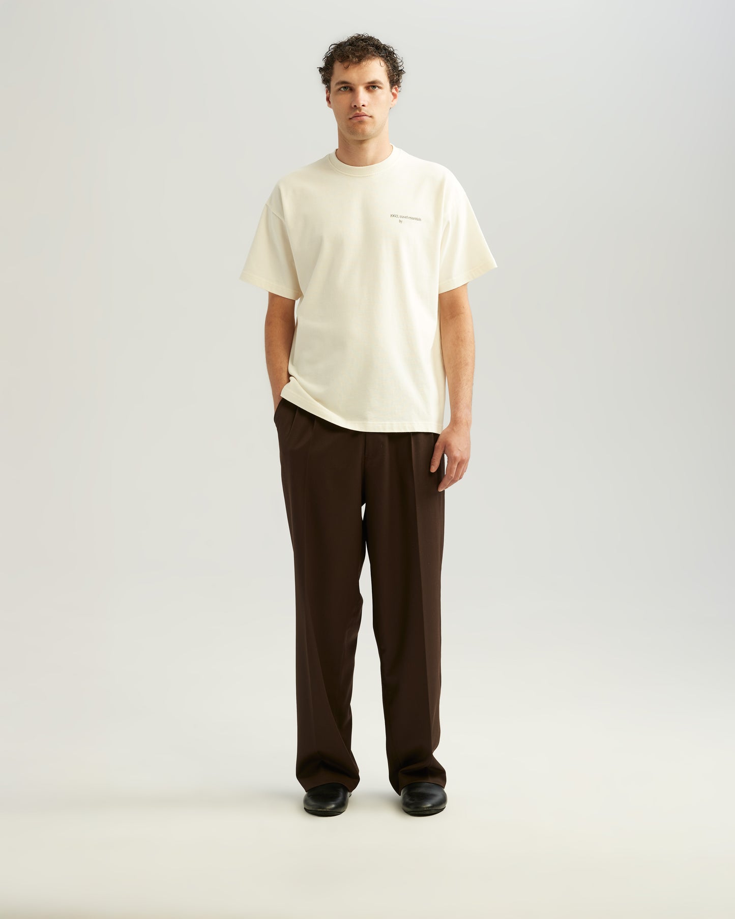 Travel Essentials Tee Off White