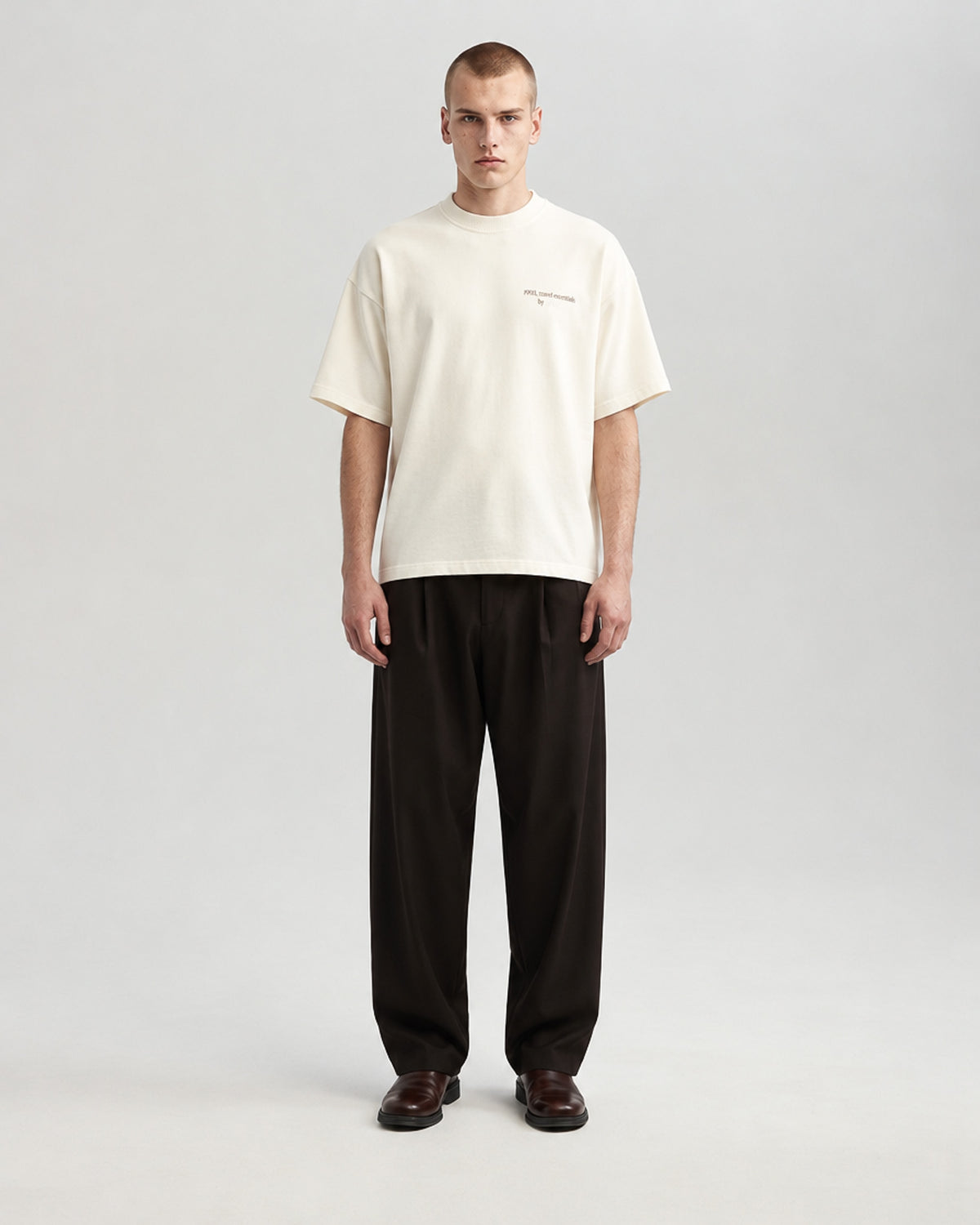 Travel Essentials Tee Off White