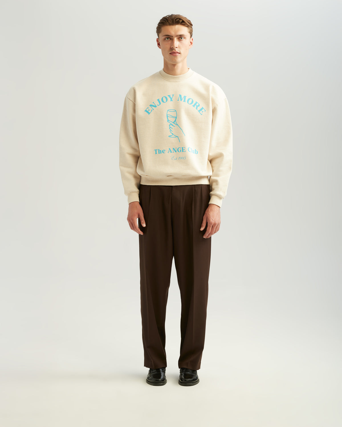 Enjoy Sweater Oatmeal