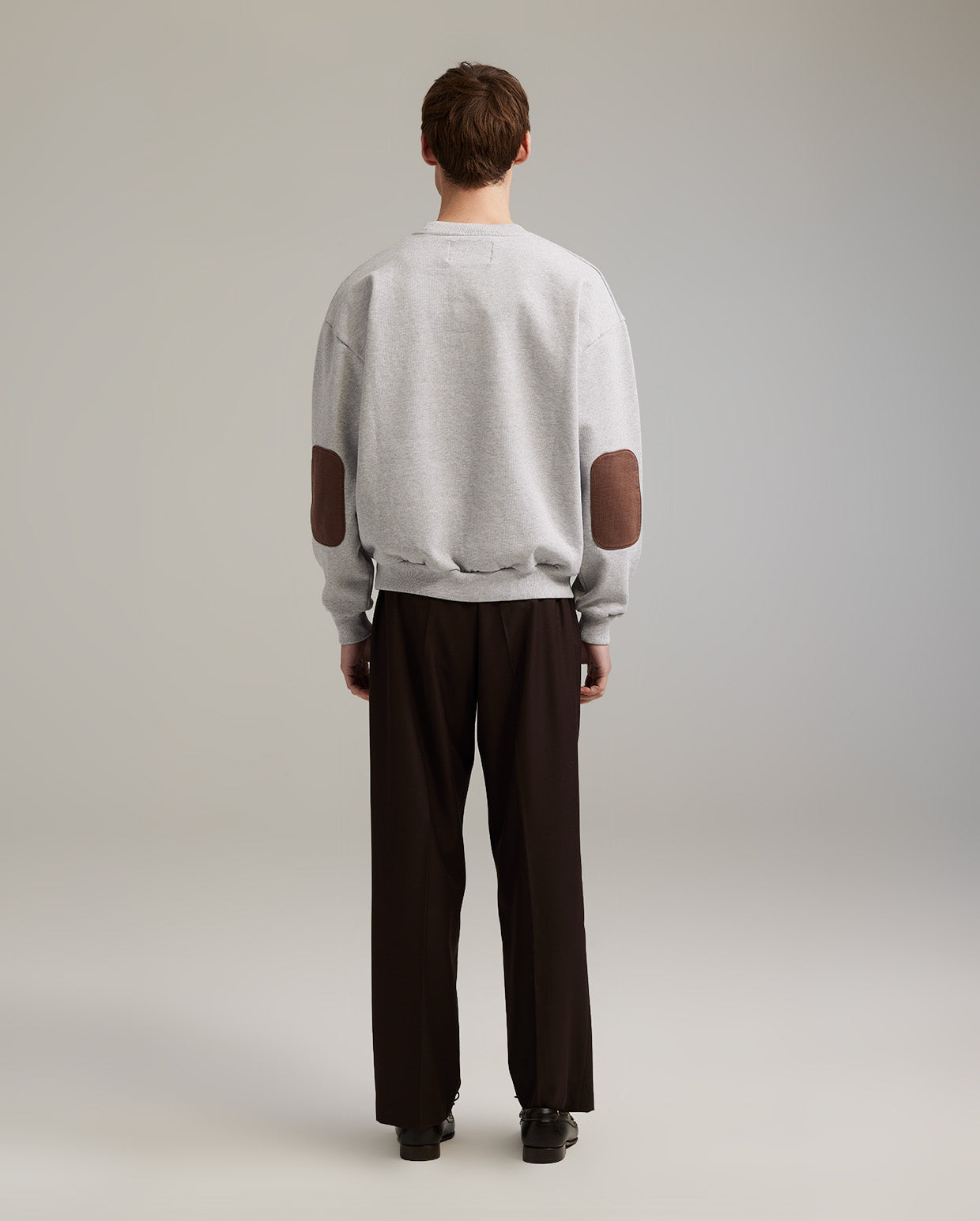 Enjoy more crewneck heather grey