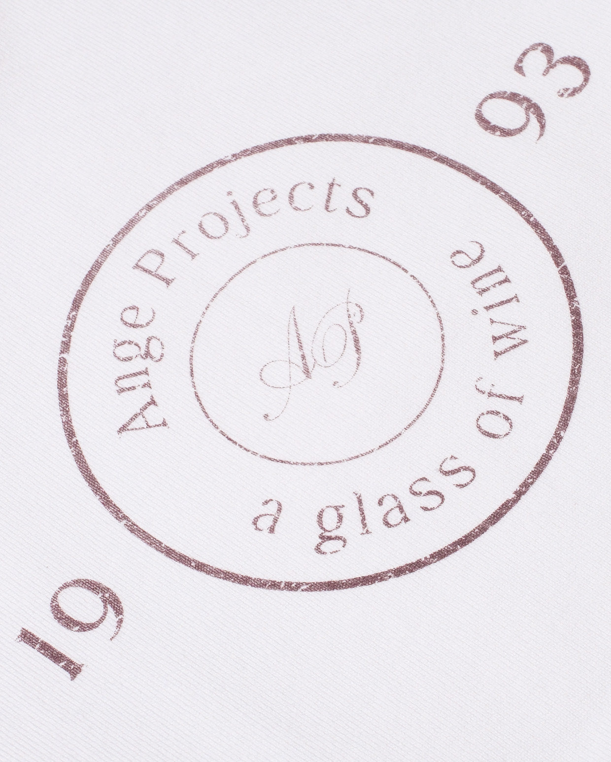 GOW shield t-shirt white